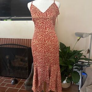 Pretty Little Thing dress in animal print
